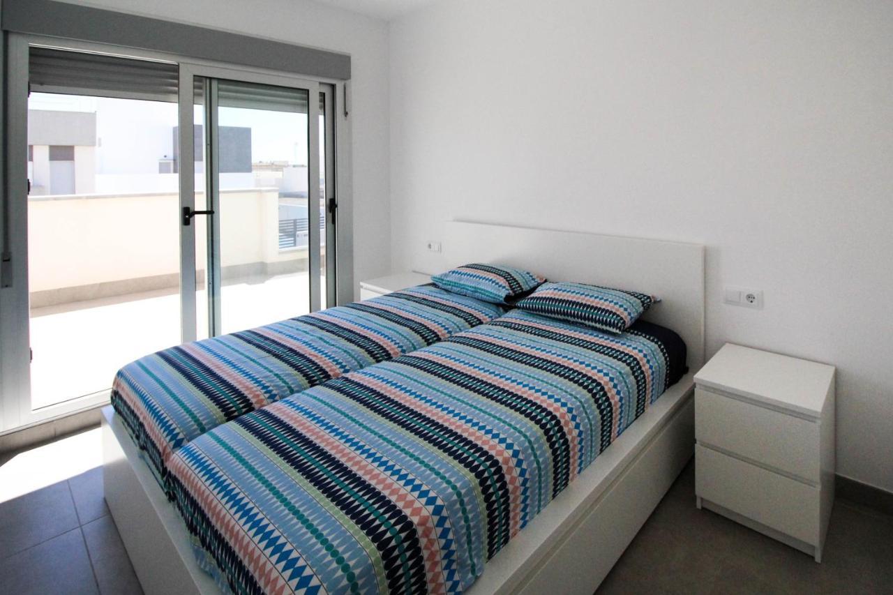 הוילה סן פדרו דל פינטר Townhouse Casa Champis מראה חיצוני תמונה